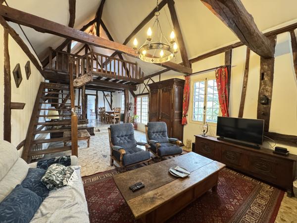 Maison 9 pièces - 230 m²