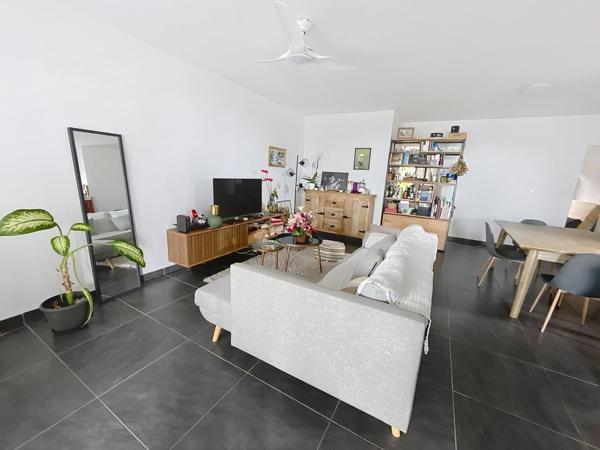 Appartement T4 avec jardin privatif aux Avirons