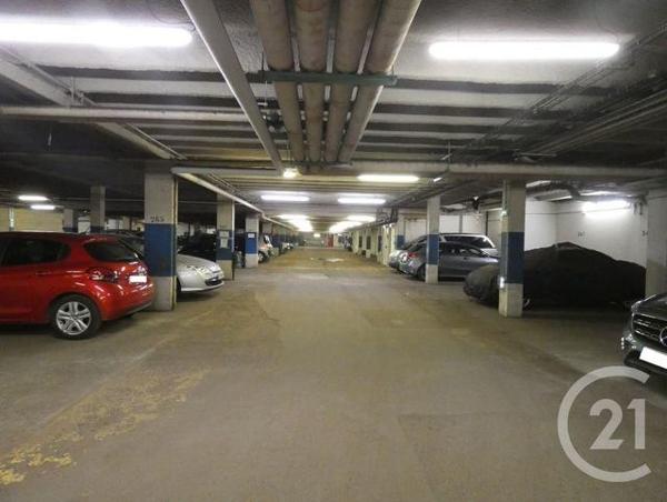 Parking à vendre  12,74 m2 PARIS - 75019