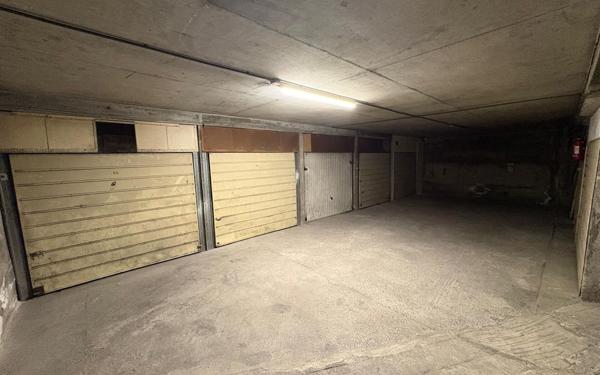Stationnement à vendre