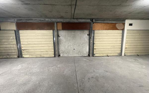 Stationnement à vendre