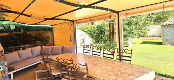 Villa T4 de 123,5 m² avec garage et piscine