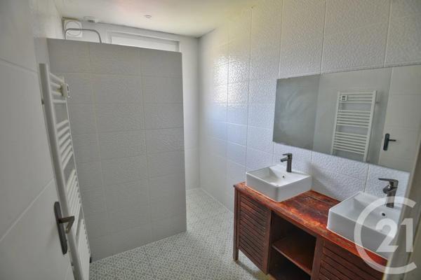 Appartement T4 à vendre  4 pièces - 91,10 m 2   ST MARCELLIN  - 38