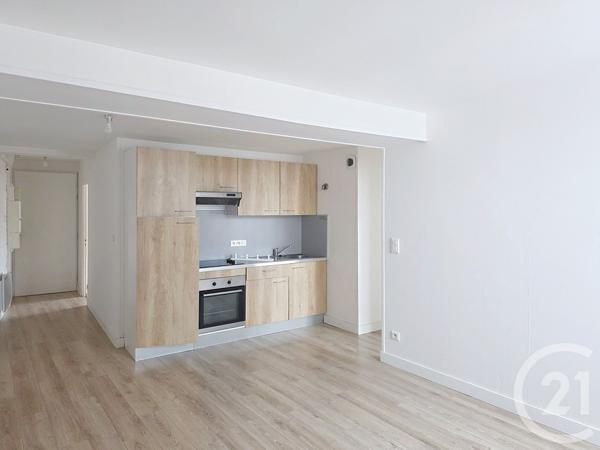Immeuble à vendre  245 m2 LUCON - 85