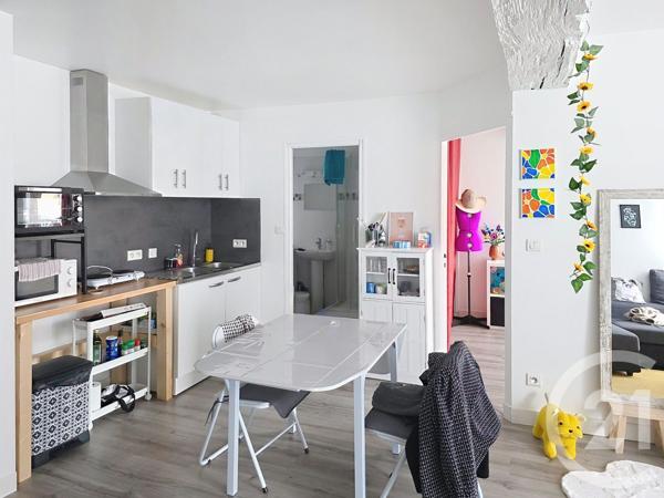 Immeuble à vendre  245 m2 LUCON - 85