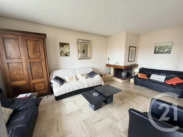 Appartement F5 à vendre  5 pièces - 112 m 2   ST CHAMOND  - 42