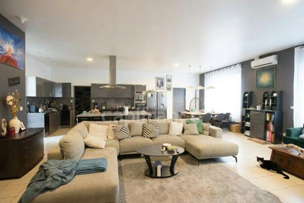 Maison à vendre 7 pièces et dépendance - 27120