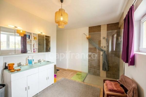 Maison à vendre 7 pièces et dépendance - 27120