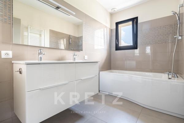 Maison familiale avec piscine