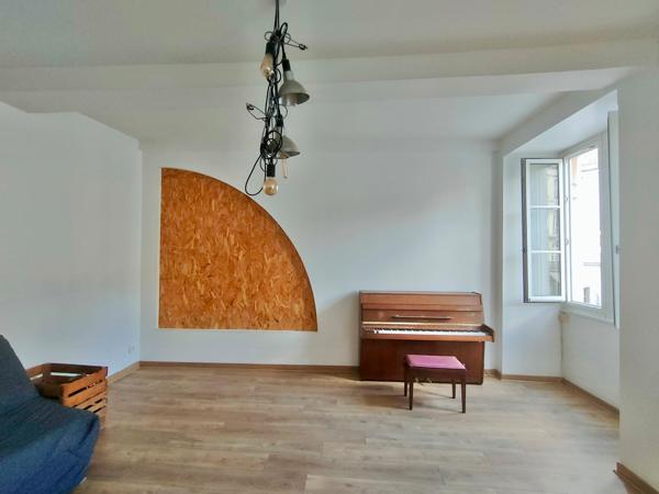 Appartement boucle, charme de l'ancien