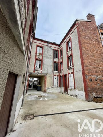 Immeuble à vendre 636 m² Épernay