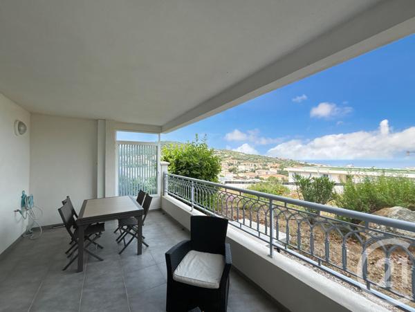 Appartement T3 à vendre  3 pièces - 53,75 m2 L ILE ROUSSE - 202