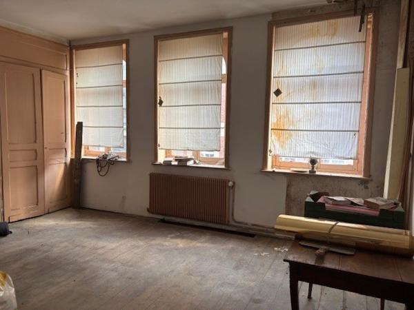 Maison bourgeoise, 4 chambres, bureau et jardin ARMENTIERES