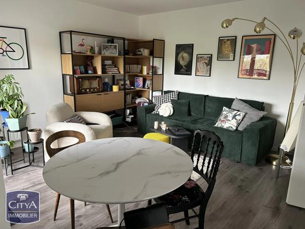 Appartement à vendre 2 pièces 43.38m² Saint-Jacques-de-la-Lande (35136)