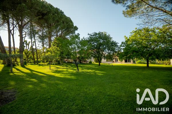 Maison (prestige) à vendre 5 pièces 244 m² Roquemaure