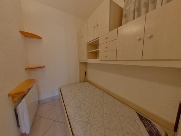 04400 BARCELONNETTE Appartement type 2 + cabine