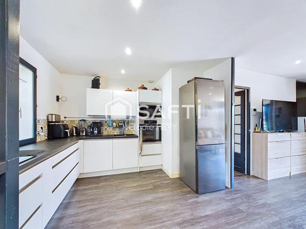 Maison individuelle rénovée -  117 m2 - 4 chambres - Jardin