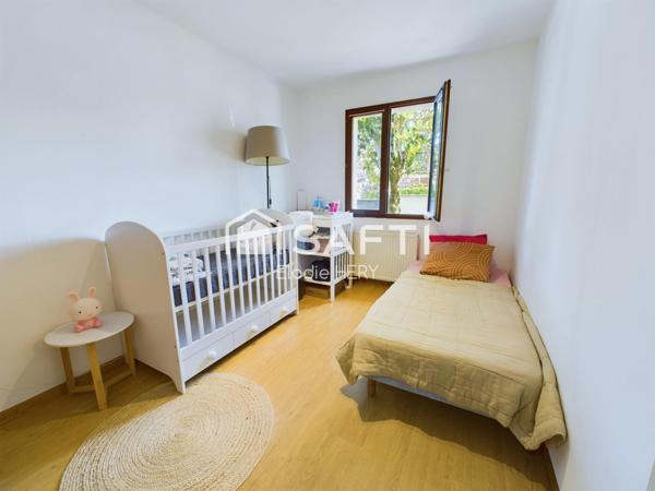 Maison individuelle rénovée -  117 m2 - 4 chambres - Jardin