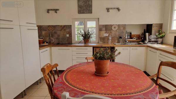 Maison à vendre à Jonzac en Charente-Maritime (17500), ref : 1837