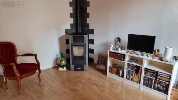 Maison à vendre à Jonzac en Charente-Maritime (17500), ref : 1837