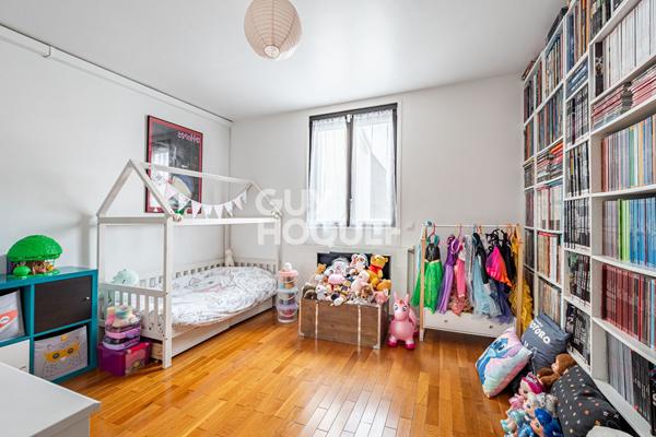 MAISON 7 PIECES - 5 CHAMBRES - 2 PLACES PARKINGS