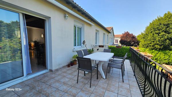 Maison - 5 pièces - 185 m²