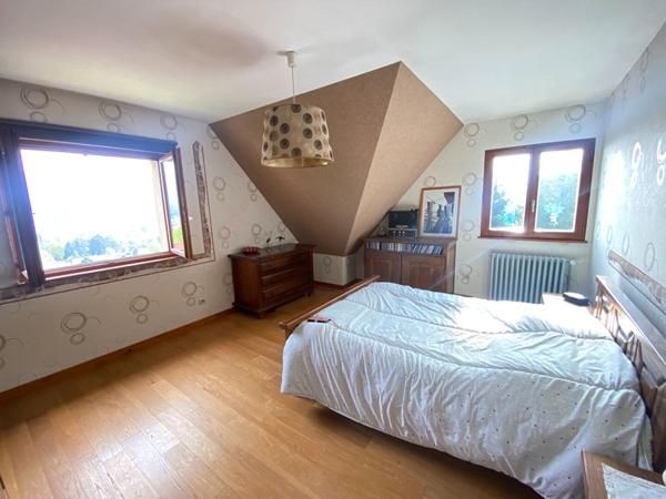 Maison - 6 pièces - 127 m²