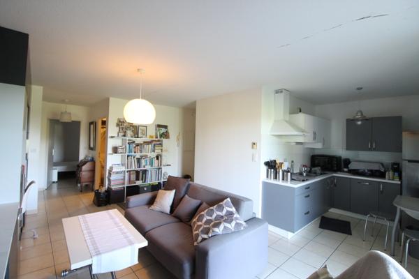 La primaube (12450) APPARTEMENT 2 PIECES - 48m² AVEC GARAGE, CAVE ET GRANDE TERRASSE