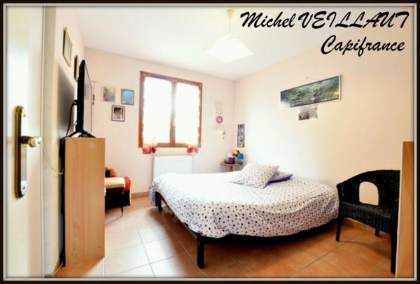 Maison à vendre plain-pied 5 pièces TOULON SUR ALLIER (03), 4 chambres, garage, terrain 1315 m² arboré
