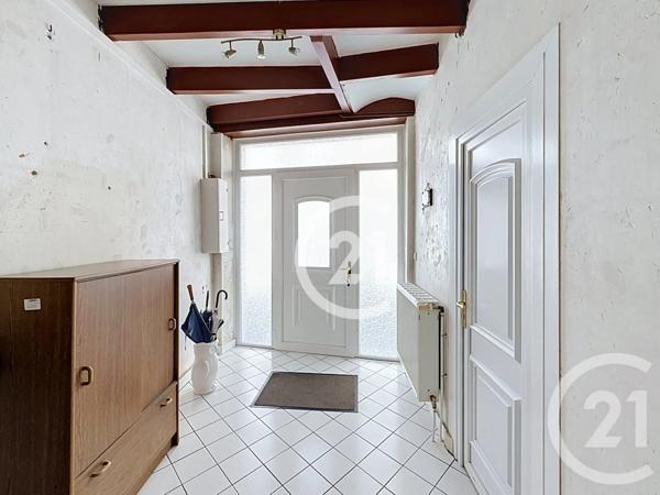 Maison à vendre  4 pièces - 74 m 2   JARNAC  - 16