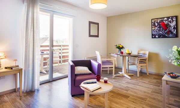 INVESTISSEMENT LOCATIF – TARBES – Résidence Seniors Les Templitudes de Tarbes - 4,74 % de rentabilité