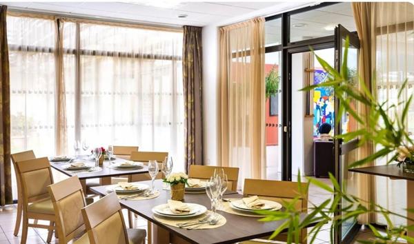 INVESTISSEMENT LOCATIF – TARBES – Résidence Seniors Les Templitudes de Tarbes - 4,74 % de rentabilité