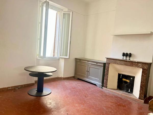 Immeuble à vendre à Valette-du-Var (83160)