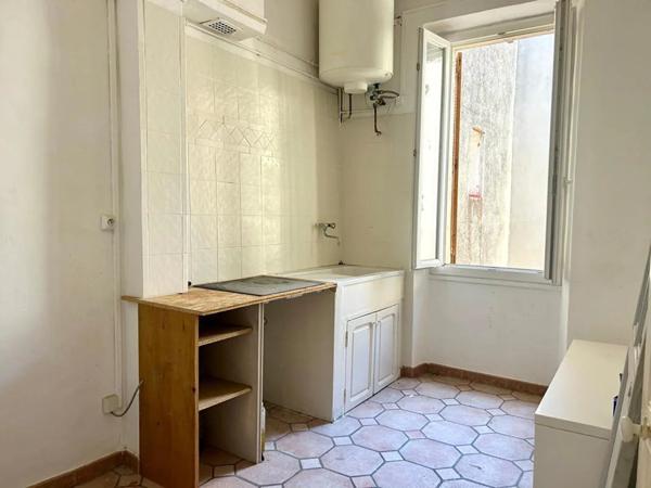 Immeuble à vendre à Valette-du-Var (83160)