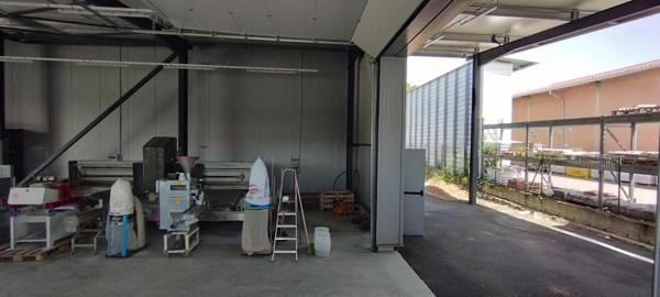 Batiment industriel de 810 m2  Saint-Donat-Sur-L'Herbasse