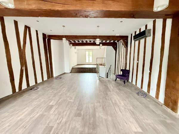 Sens Immeuble 10 pièce(s) 250 m2, Bien à fort potentiel ! Usage habitation, commercial ou mixte !