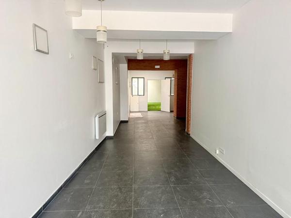 Sens Immeuble 10 pièce(s) 250 m2, Bien à fort potentiel ! Usage habitation, commercial ou mixte !