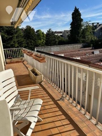 NANCY GARE Bel appartement