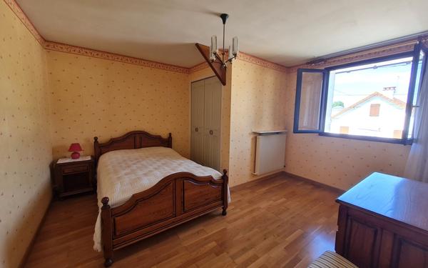 Maison à vendre    5 pièces • 138,69 m2 Athis-Mons