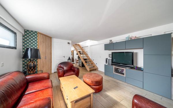 Maison à vendre    4 pièces • 106,21 m2 Viroflay