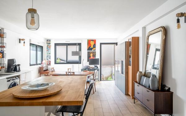 Maison à vendre    4 pièces • 106,21 m2 Viroflay