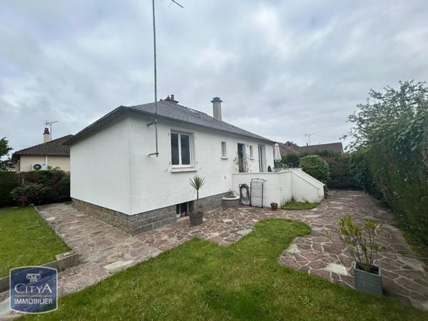 Maison à louer 3 pièces 74.01m² Laval (53000)