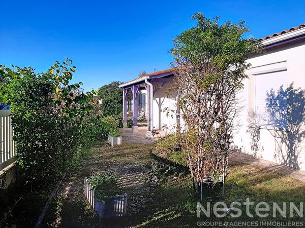 Maison de plaind-pied à vendre à Saujon,98m², 3 Chambres, et Garage Double, quartier résidentiel !