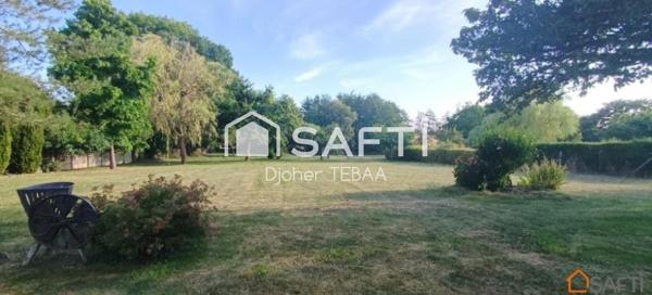 Maison familiale avec étang et dépendances