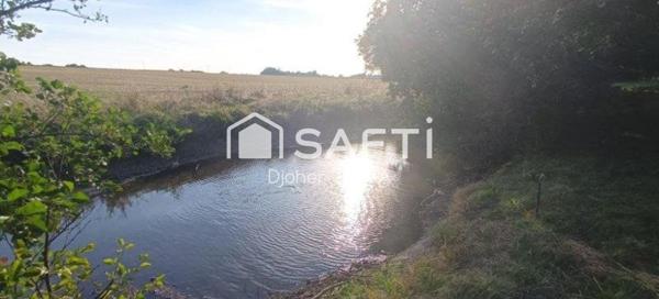 Maison familiale avec étang et dépendances