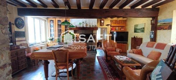 Maison familiale avec étang et dépendances