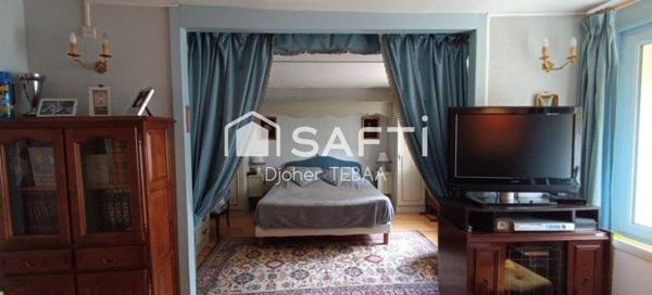 Maison familiale avec étang et dépendances