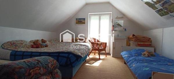 Maison familiale avec étang et dépendances