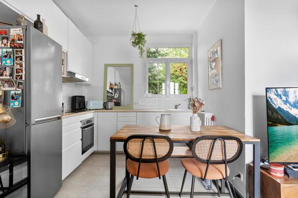 Appartement Saint Germain En Laye 2 pièce(s) 47.59 m2 €339 000 ** - Référence 17280