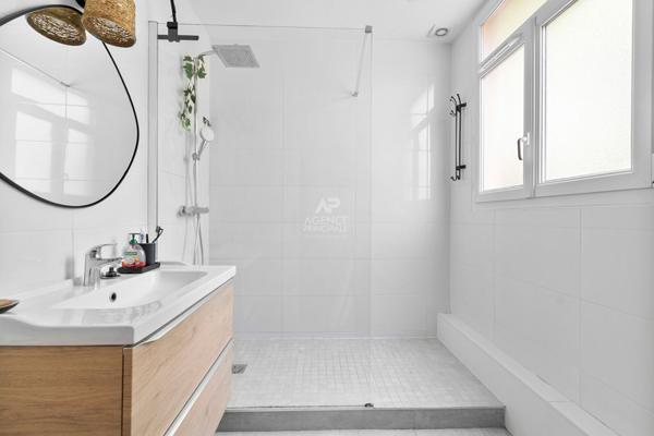 Appartement Saint Germain En Laye 2 pièce(s) 47.59 m2 €339 000 ** - Référence 17280